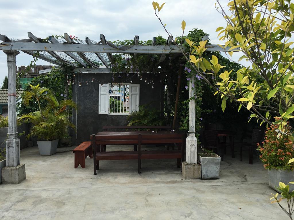 Colombo Beach Hostel Dehiwala-Mount Lavinia Екстериор снимка