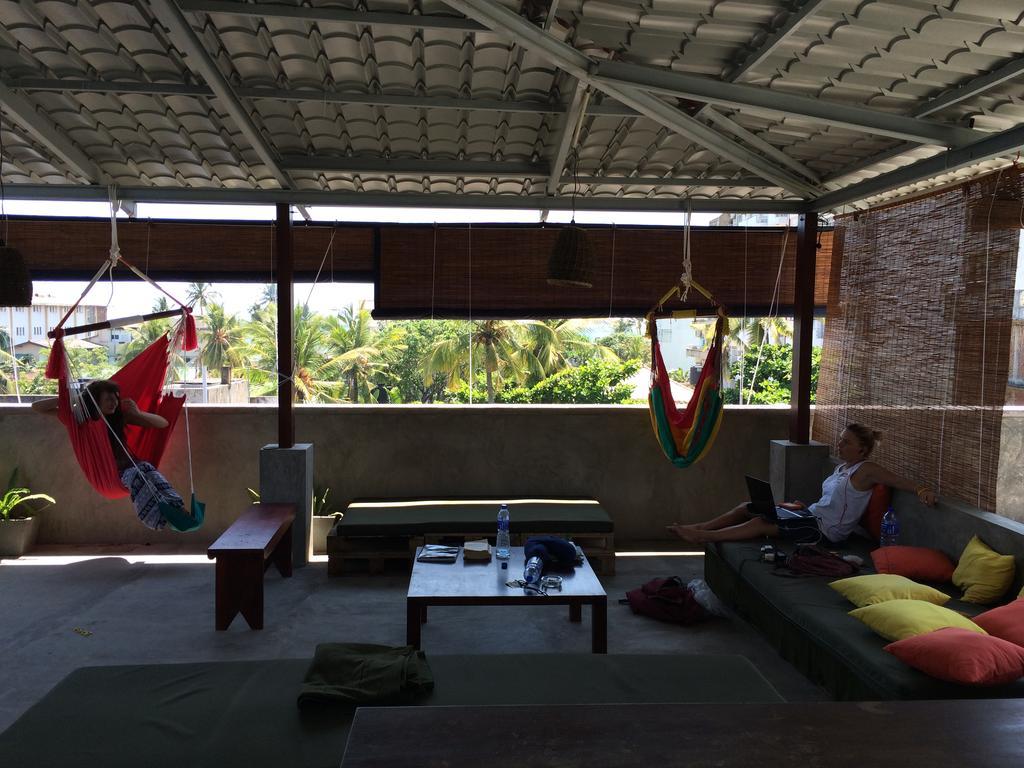 Colombo Beach Hostel Dehiwala-Mount Lavinia Екстериор снимка