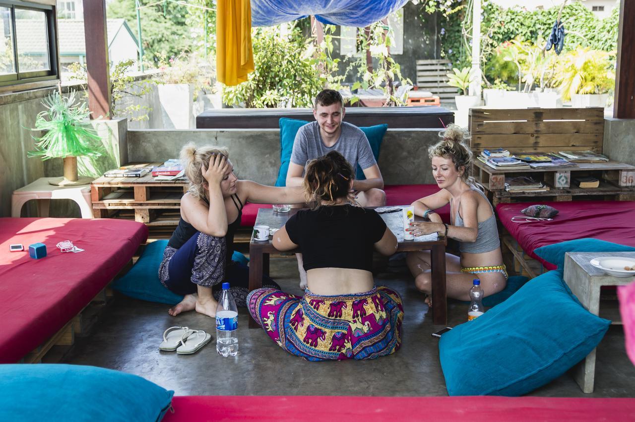Colombo Beach Hostel Dehiwala-Mount Lavinia Екстериор снимка